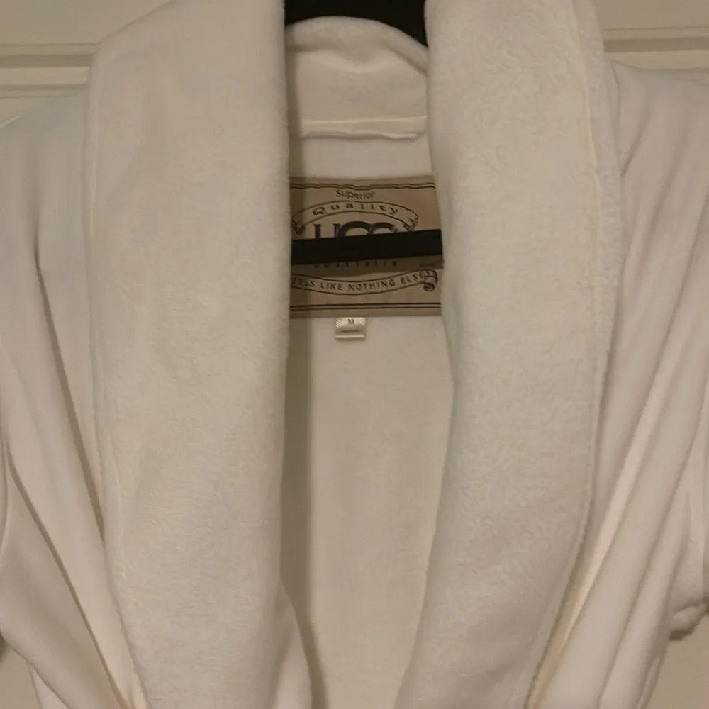 Ugg Duffield Robe - Picture 3 of 3